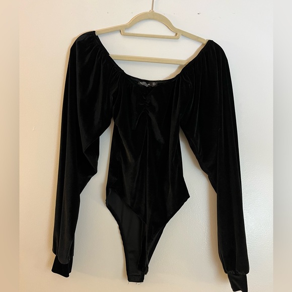 Velvet body suit - Picture 2 of 5